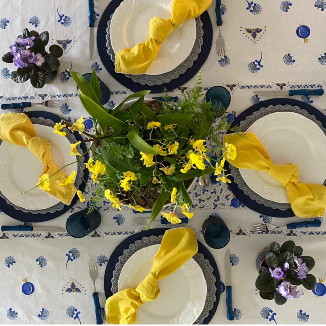 Lucca Flowers Tablecloths